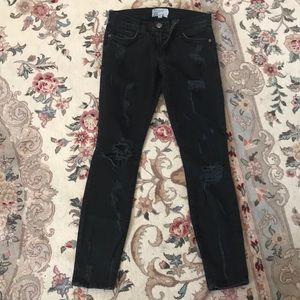 Current/Elliott Stiletto Black Shredded jean 23